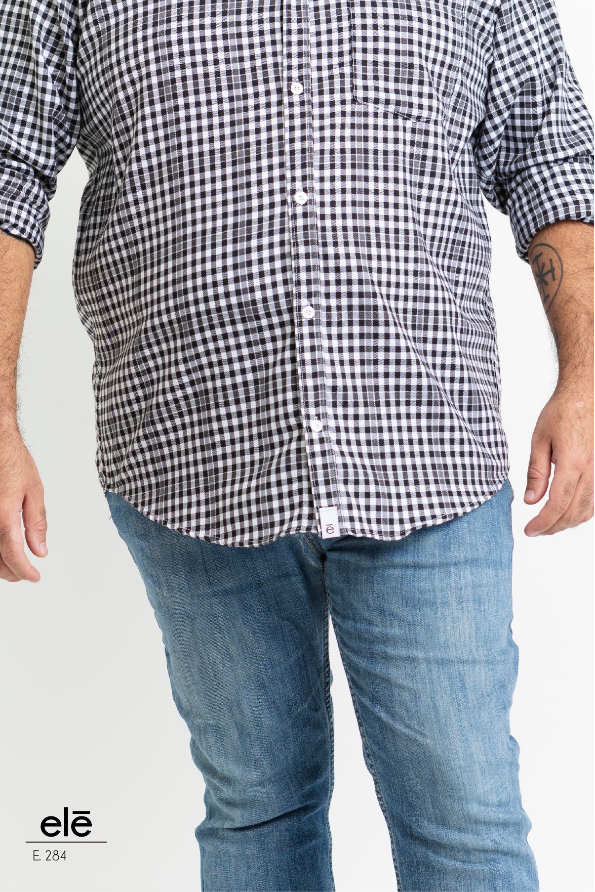 CAMISA CUADROS BLANCO Y NEGRO